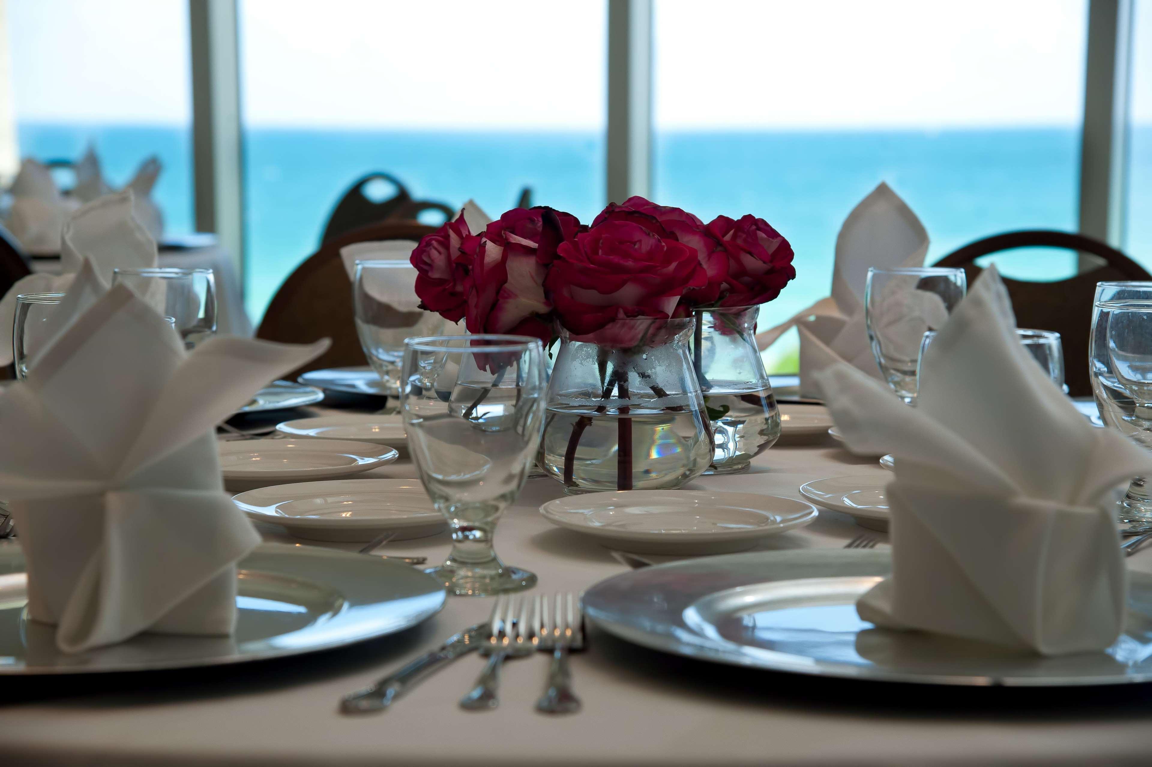 Doubletree By Hilton Ocean Point Resort - North Miami Beach Sunny Isles Beach Eksteriør billede