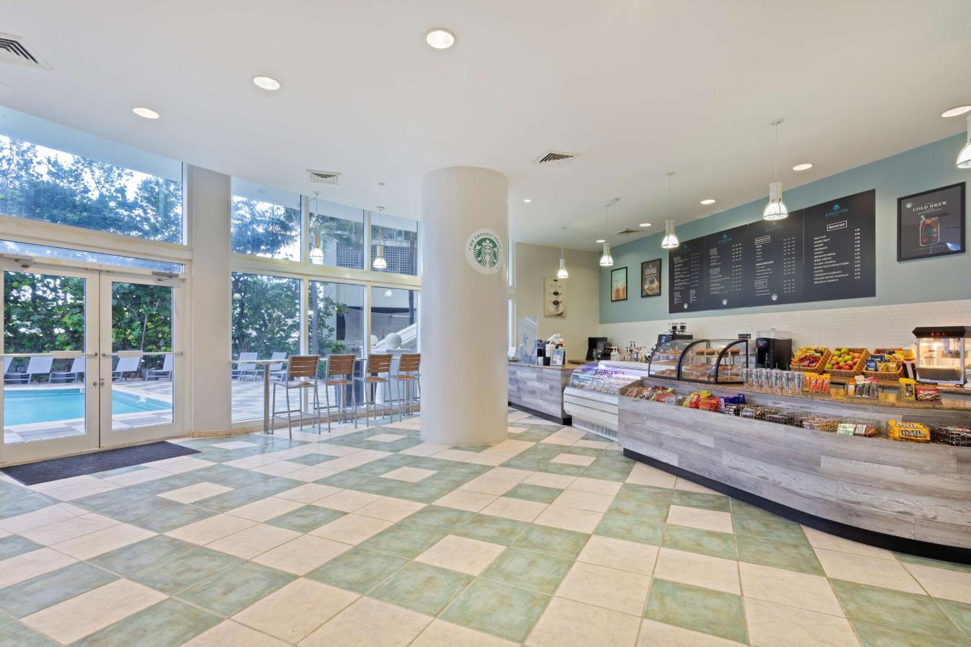 Doubletree By Hilton Ocean Point Resort - North Miami Beach Sunny Isles Beach Eksteriør billede