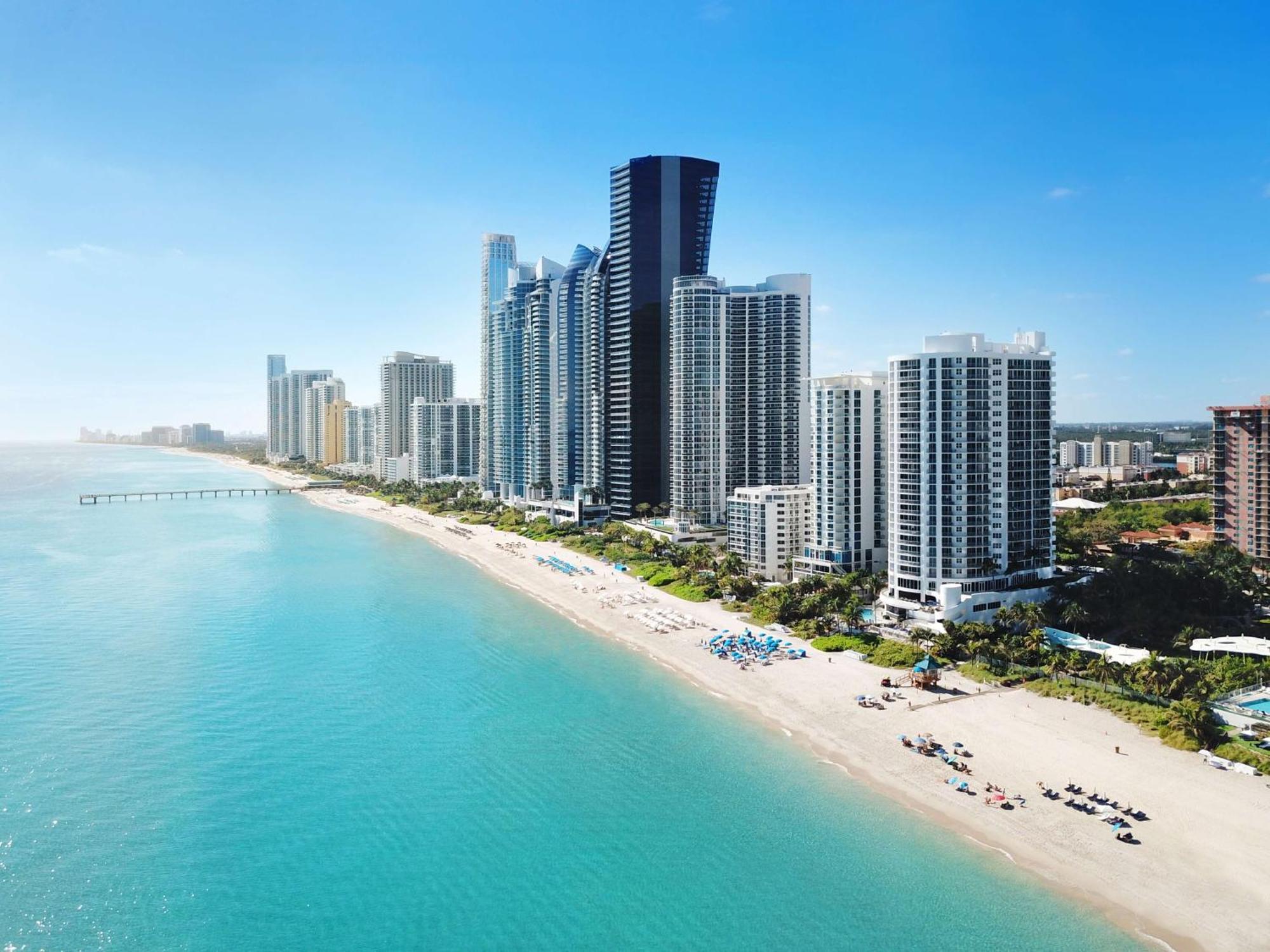Doubletree By Hilton Ocean Point Resort - North Miami Beach Sunny Isles Beach Eksteriør billede